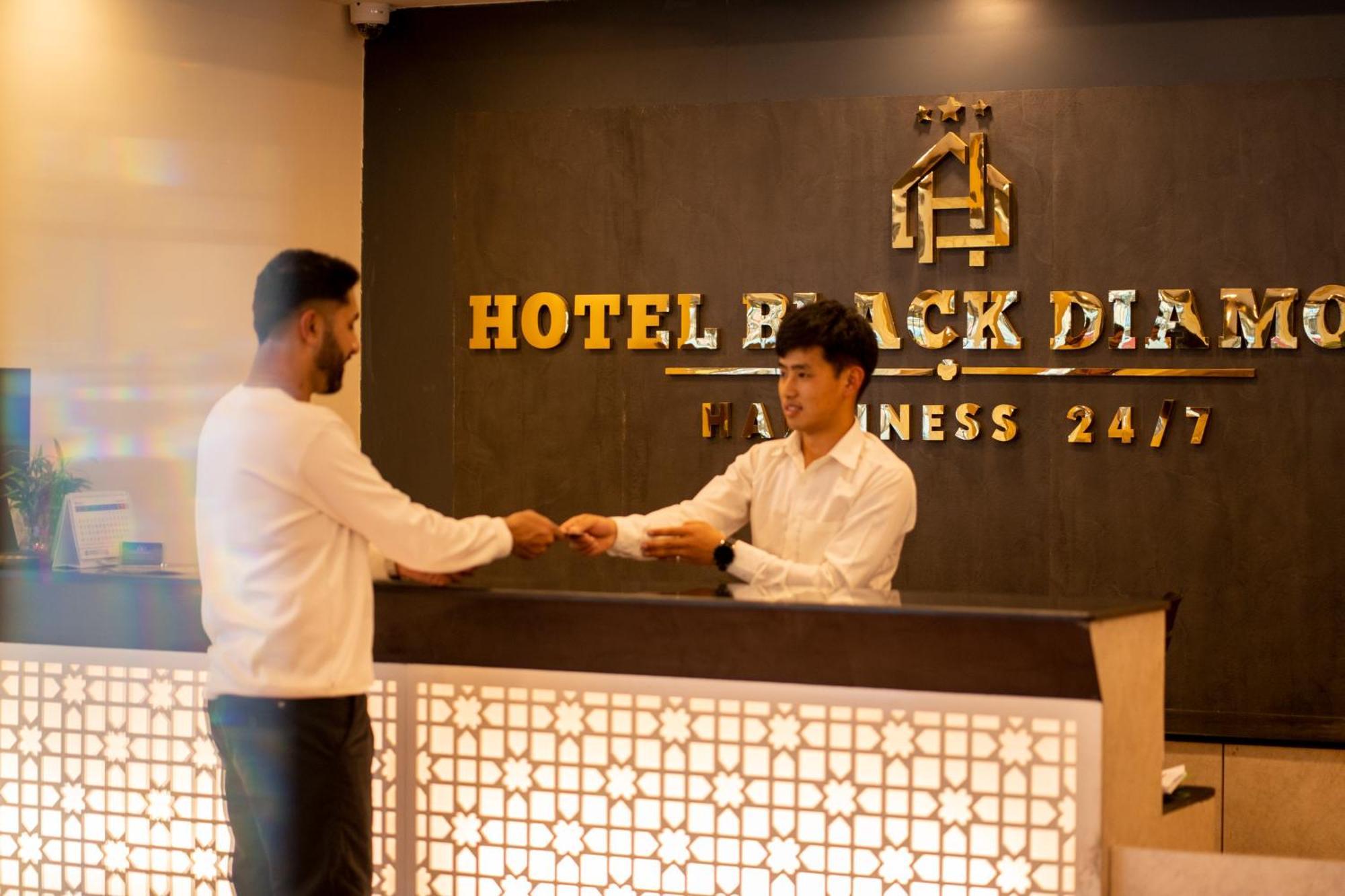 Hotel Black Diamond - Transit Point Inside Hotel Катманду Экстерьер фото
